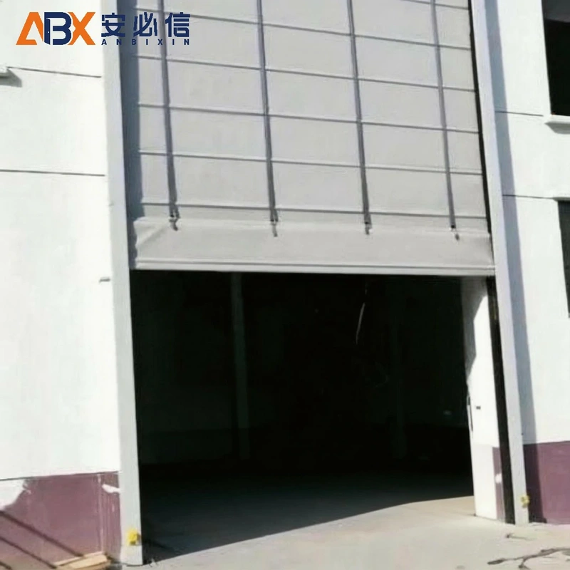 白银背带门